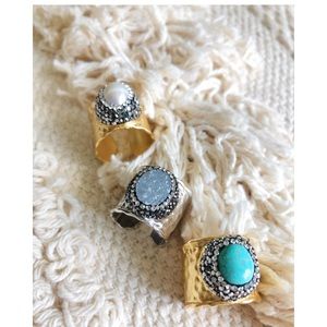 Beautiful fashion ring